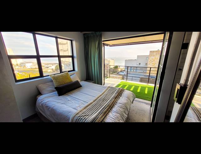 0.5 BEDROOM APARTMENT SOLD IN WEST BEACH